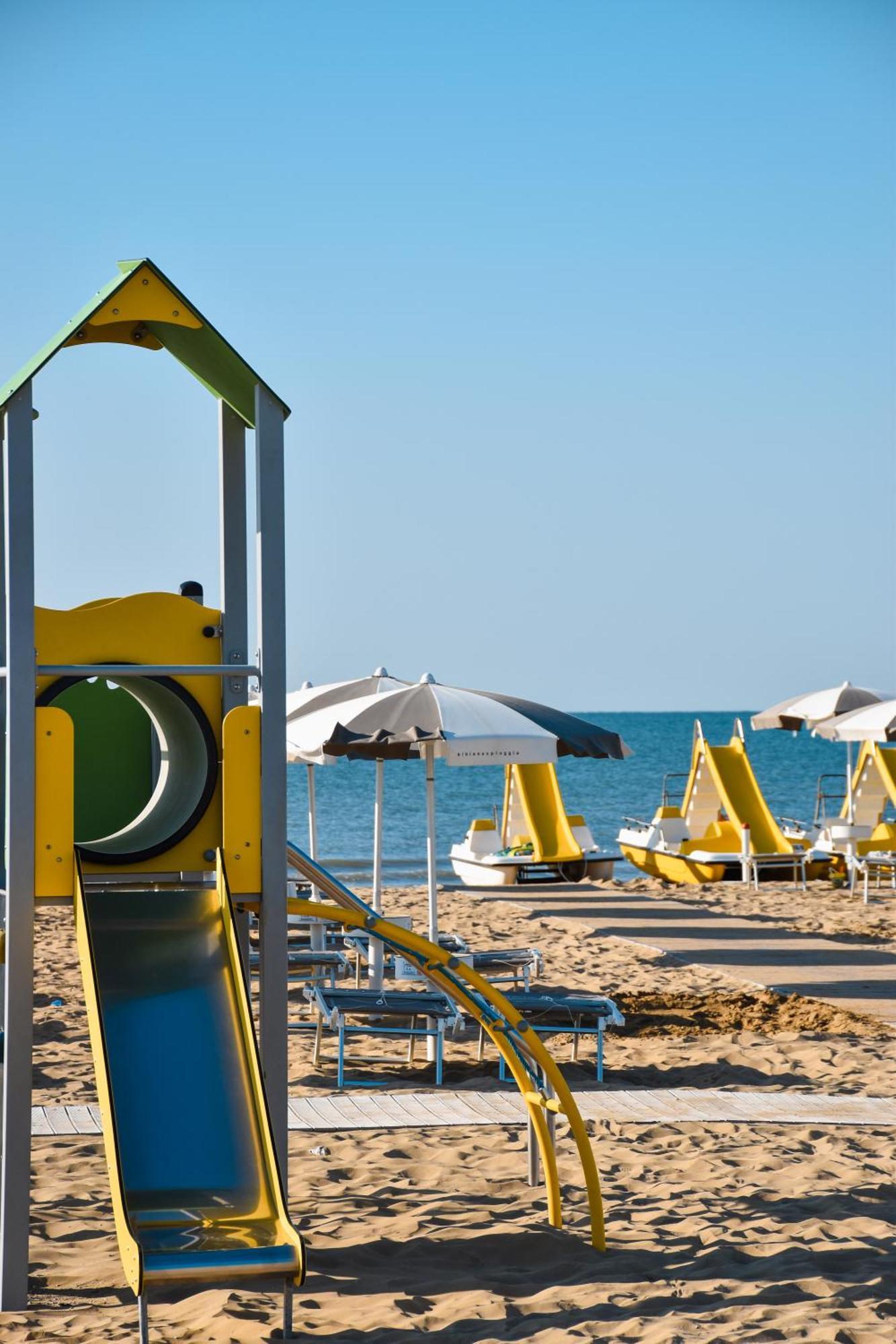 Aparthotel Pineda Bibione Exterior foto